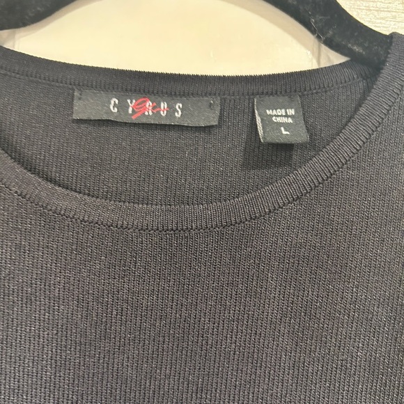 Vintage Striped Knit Sleeveless Fitted Top - Picture 2 of 4